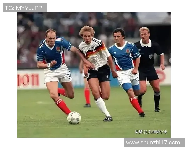 回顾98年足球明星外号背后的故事与传奇瞬间